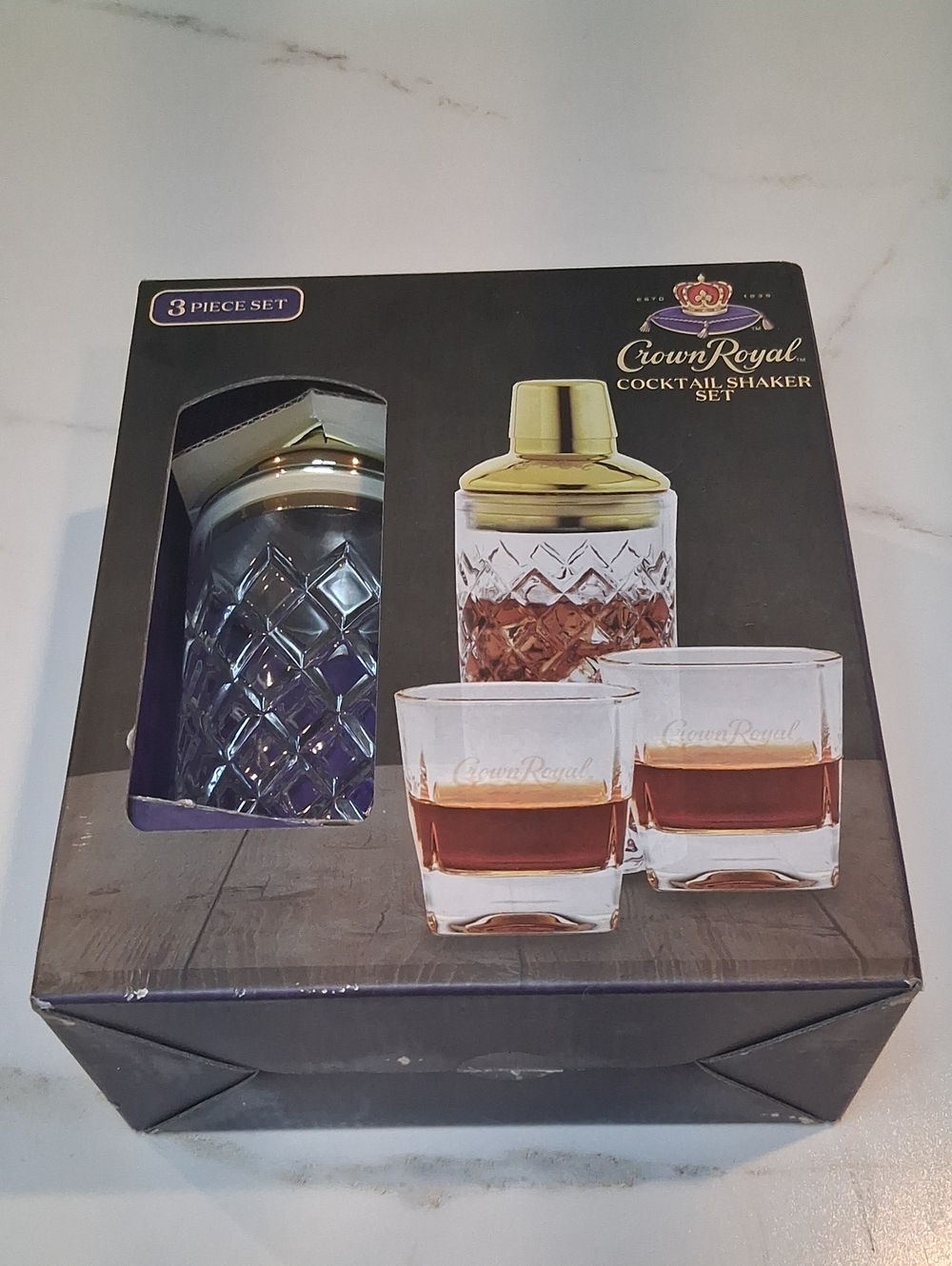 Crown Royal Gold-Top Cocktail Shaker Set - Gold & Clear